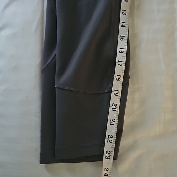 Lululemon In Movement Crop Everlux Leggings Color Dark Shadow Size 6 - Picture 10 of 10